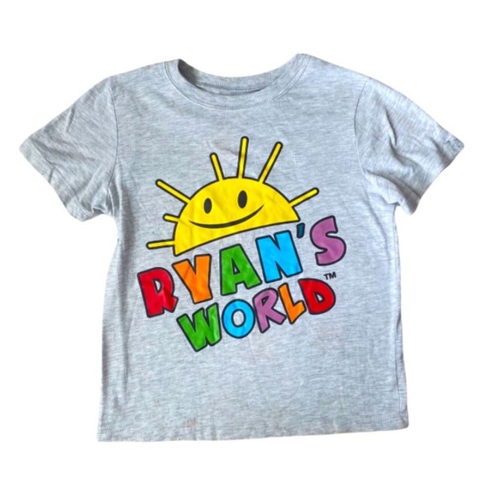Ryan’s World T-Shirt Top size youth boys / girls / unisex 6 - Ryan’s Toy Review